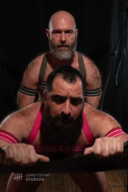 BareRanger Wrecks Blueheelerman in the Sling